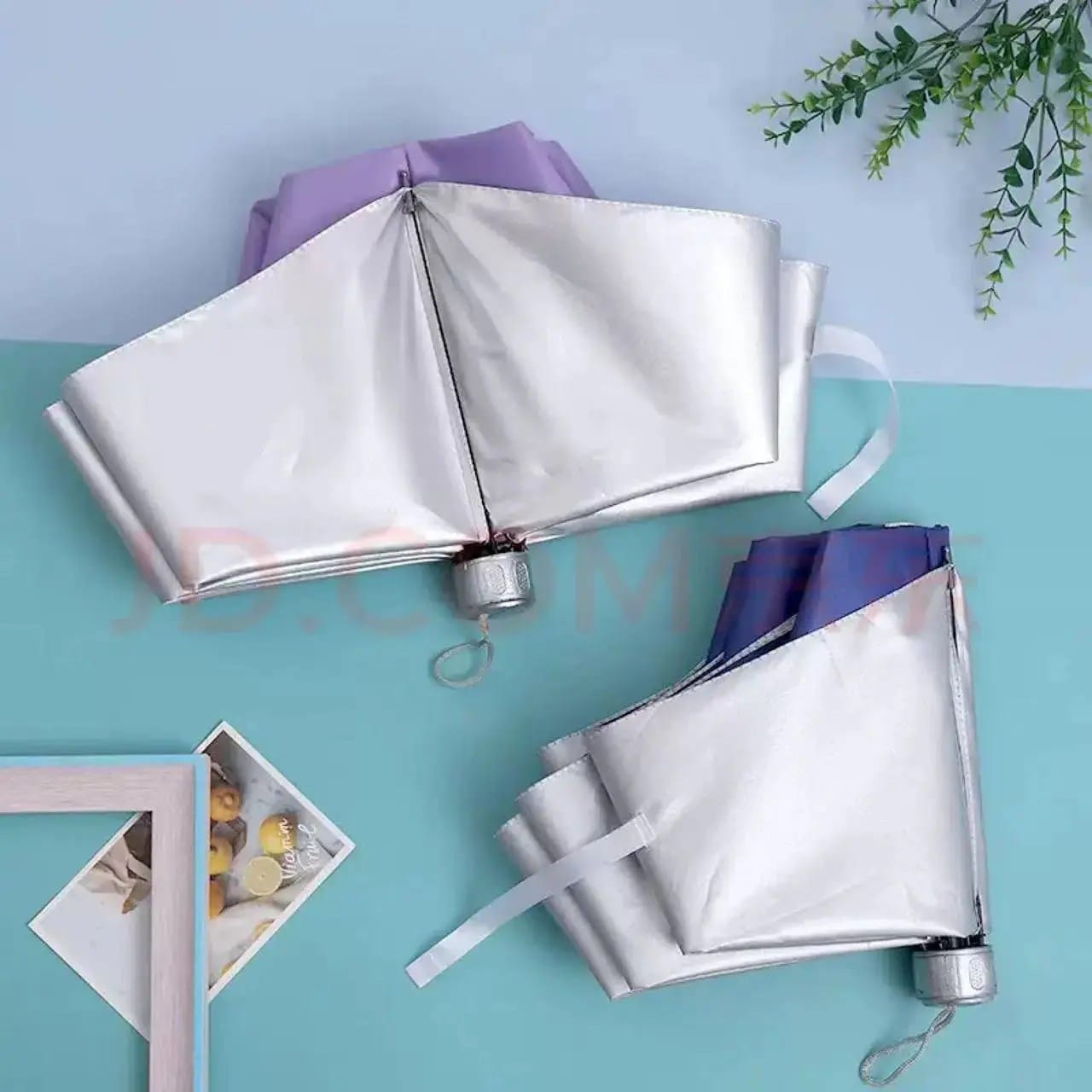 7-rib three-fold Umbrella. 3